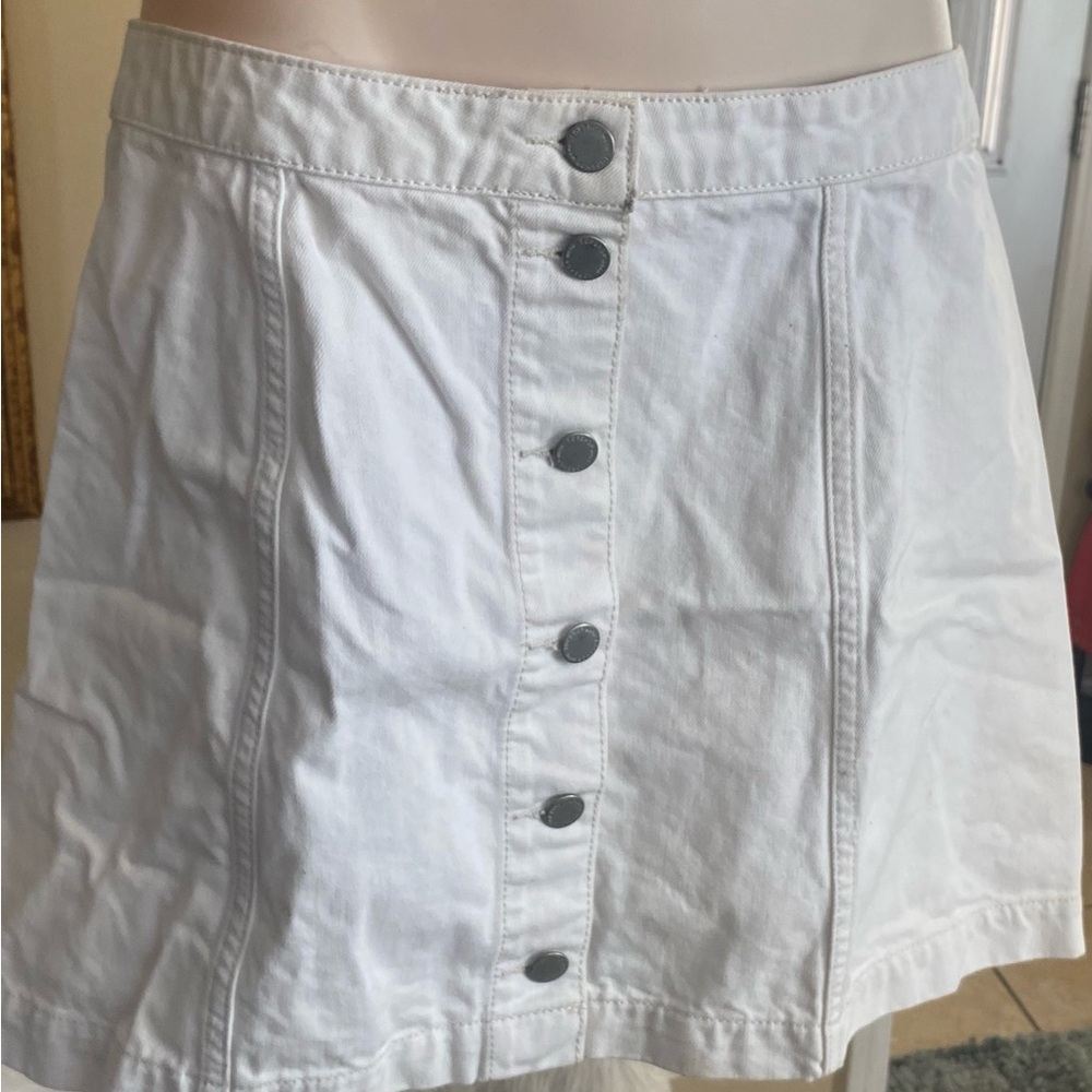 TOPSHOP white skirt